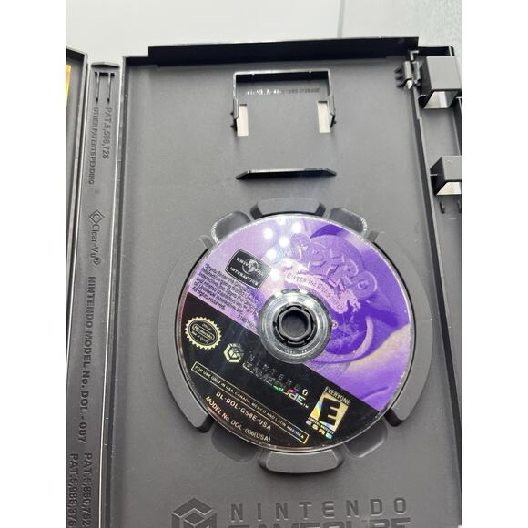 Spyro: Enter the Dragonfly - (Nintendo GameCube) CIB *VG* - Picture 6 of 9